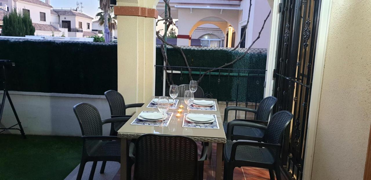 Arco Mediterraneo Chalet Independiente Torrevieja Extérieur photo